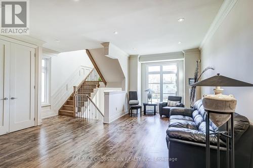 8293 Kipling Avenue, Vaughan, ON - Indoor