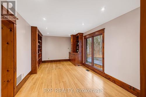 18340 Bathurst Street, King, ON - Indoor Photo Showing Other Room