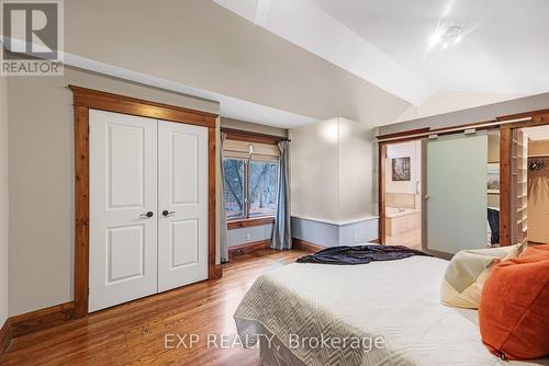 18340 Bathurst Street, King, ON - Indoor Photo Showing Bedroom