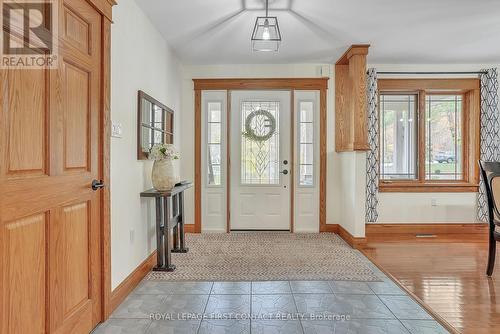 5 Northwood Court, Oro-Medonte, ON - Indoor Photo Showing Other Room