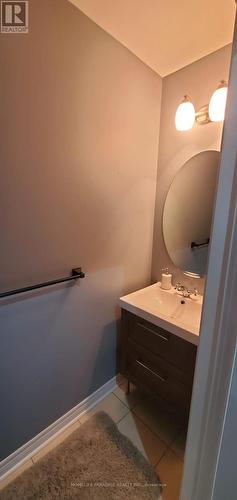 76 Goodsway Trail, Brampton, ON - Indoor Photo Showing Bathroom