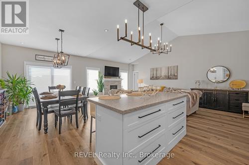 40 - 180 Port Robinson Road, Pelham (662 - Fonthill), ON - Indoor Photo Showing Dining Room