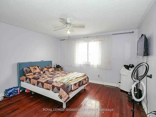 7615 Netherwood Rd, Mississauga, ON - Indoor Photo Showing Bedroom