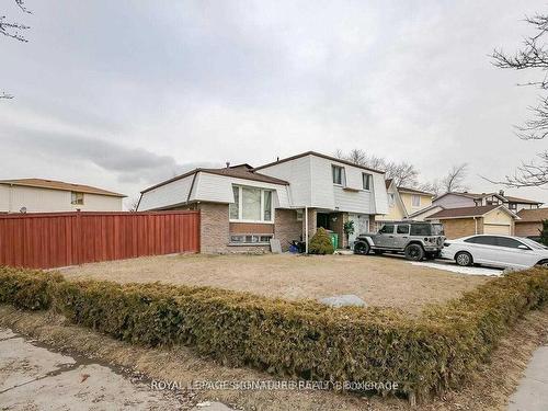 7615 Netherwood Rd, Mississauga, ON - Outdoor