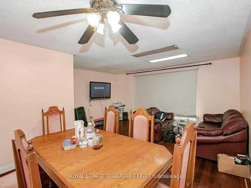 7615 Netherwood Rd, Mississauga, ON - Indoor Photo Showing Dining Room