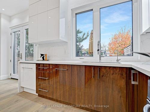 404 Horner Ave, Toronto, ON - Indoor Photo Showing Kitchen