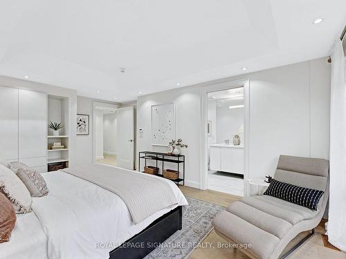 404 Horner Ave, Toronto, ON - Indoor Photo Showing Bedroom