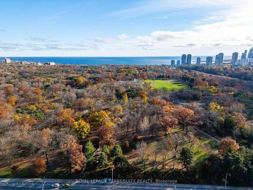 901-100 Quebec Ave, Toronto, ON - Outdoor With View