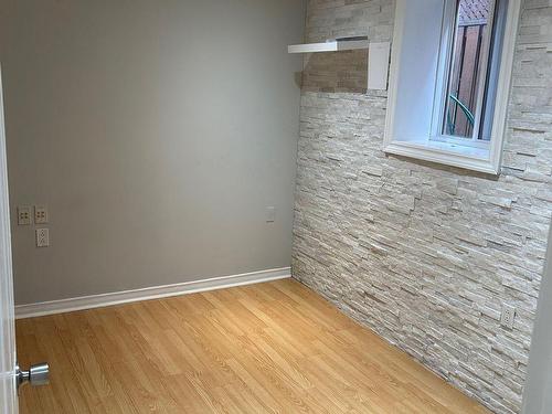 Lower-3782 Forest Bluff Cres, Mississauga, ON - Indoor Photo Showing Other Room