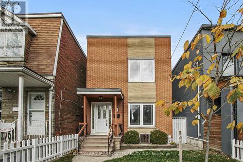 216 Wallace Avenue, Toronto, ON - Outdoor With Facade