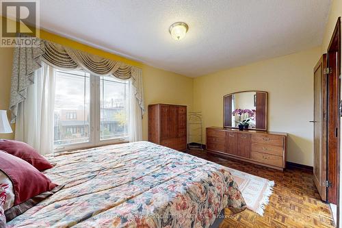 216 Wallace Avenue, Toronto, ON - Indoor Photo Showing Bedroom