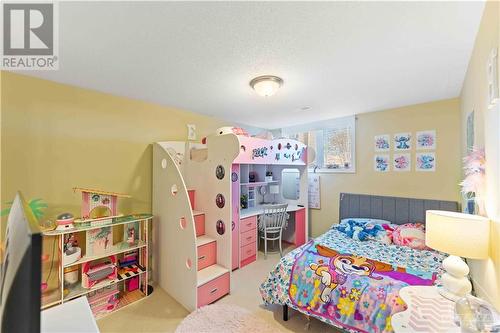 792 Lakeridge Drive, Ottawa, ON - Indoor Photo Showing Bedroom