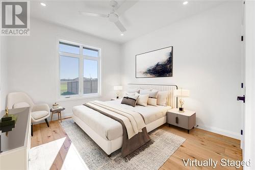 6748 Shaker Lane, Plympton-Wyoming, ON - Indoor Photo Showing Bedroom