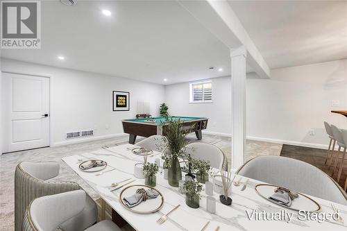 6748 Shaker Lane, Plympton-Wyoming, ON - Indoor Photo Showing Dining Room