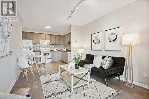 501 - 2464 Weston Road, Toronto, ON - Indoor Photo Showing Living Room