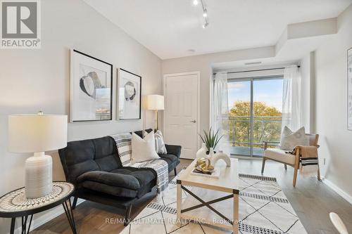 501 - 2464 Weston Road, Toronto, ON - Indoor Photo Showing Living Room