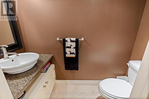 1404 Tecumseh Park Drive, Mississauga, ON - Indoor Photo Showing Bathroom