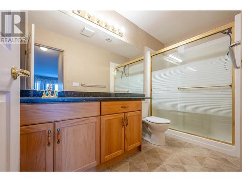 3948 Finnerty Road Unit# 114, Penticton, BC - Indoor Photo Showing Bathroom