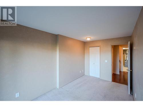 3948 Finnerty Road Unit# 114, Penticton, BC - Indoor Photo Showing Other Room