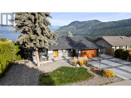 2605 Golf Course Drive, Blind Bay, BC - Outdoor