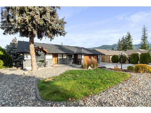 2605 Golf Course Drive, Blind Bay, BC - Outdoor