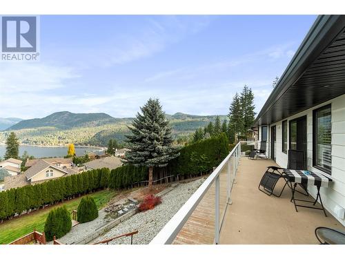 2605 Golf Course Drive, Blind Bay, BC - Outdoor With Body Of Water