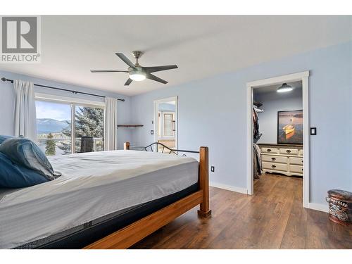 2605 Golf Course Drive, Blind Bay, BC - Indoor Photo Showing Bedroom