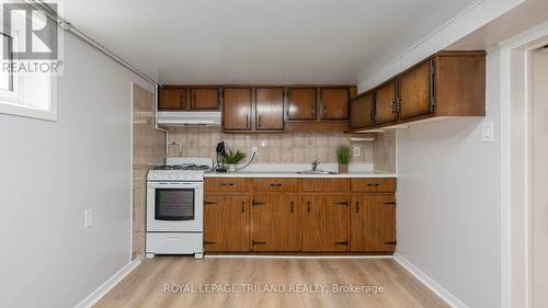 275 Ridout Street S, London, ON - Indoor Photo Showing Kitchen