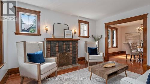 275 Ridout Street S, London, ON - Indoor Photo Showing Living Room With Fireplace