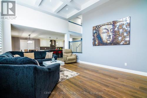 349 Munnoch Boulevard, Woodstock, ON - Indoor Photo Showing Living Room