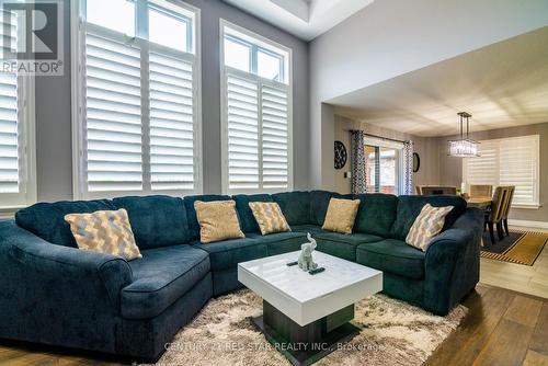 349 Munnoch Boulevard, Woodstock, ON - Indoor Photo Showing Living Room