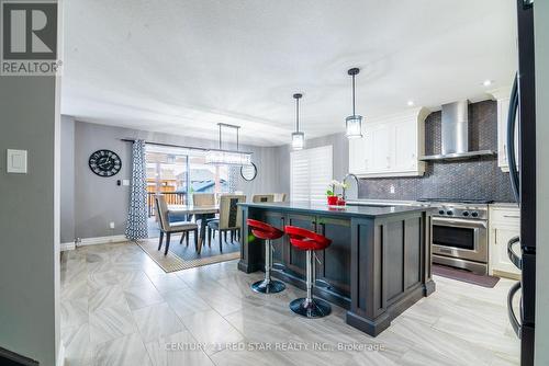 349 Munnoch Boulevard, Woodstock, ON - Indoor Photo Showing Kitchen With Upgraded Kitchen