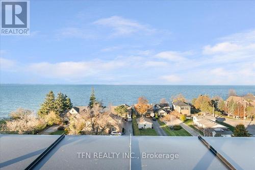 522 - 600 North Service Road W, Hamilton, ON - Outdoor With Body Of Water With View