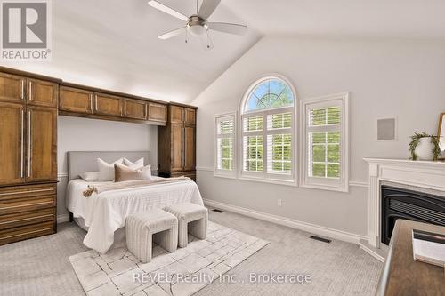 78 Sovereign Drive, St. Catharines, ON - Indoor Photo Showing Bedroom