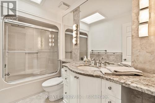 78 Sovereign Drive, St. Catharines, ON - Indoor Photo Showing Bathroom