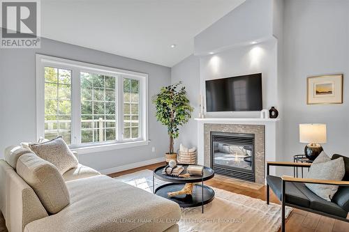 41 - 301 Carnegie Avenue, Peterborough (Northcrest), ON - Indoor Photo Showing Living Room With Fireplace