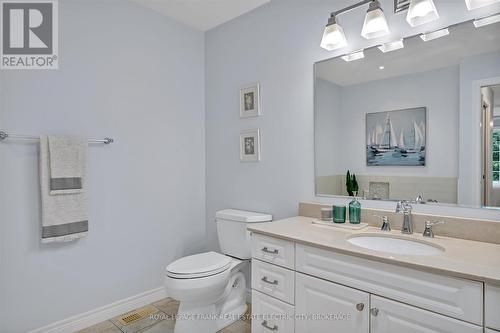 41 - 301 Carnegie Avenue, Peterborough (Northcrest), ON - Indoor Photo Showing Bathroom