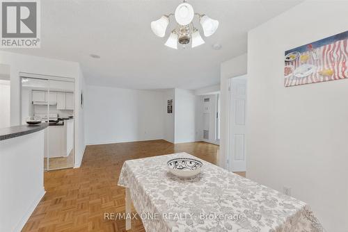 909 - 7 Lorraine Drive, Toronto, ON - Indoor