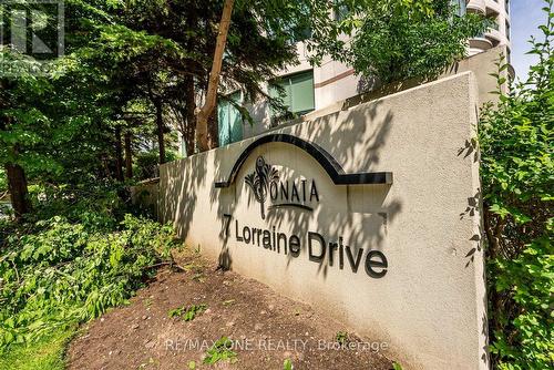 909 - 7 Lorraine Drive, Toronto, ON - Outdoor