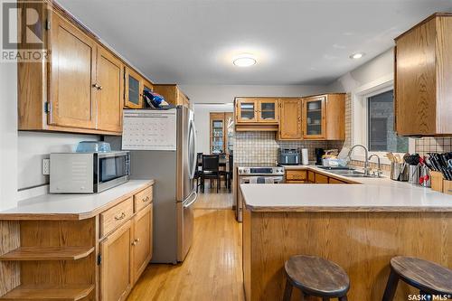 151 Neusch Crescent, Saskatoon, SK - Indoor Photo Showing Kitchen With Double Sink