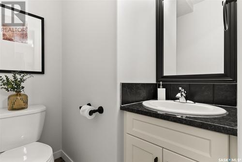 1281 Grey Street, Regina, SK - Indoor Photo Showing Bathroom