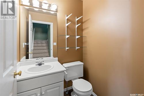 12 207 Keevil Way, Saskatoon, SK - Indoor Photo Showing Bathroom