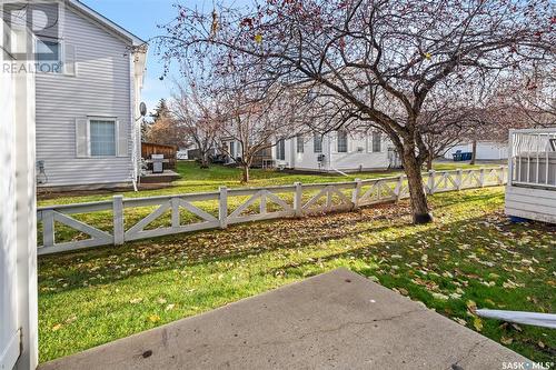 12 207 Keevil Way, Saskatoon, SK - Outdoor