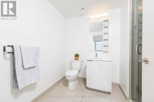 3306 - 1000 Portage Parkway, Vaughan, ON - Indoor Photo Showing Bathroom