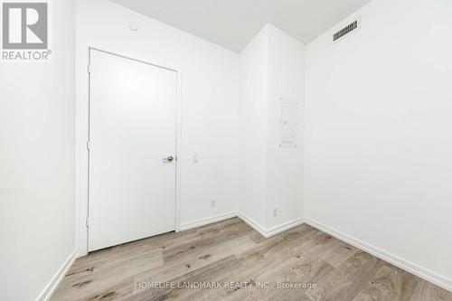 3306 - 1000 Portage Parkway, Vaughan, ON - Indoor Photo Showing Other Room