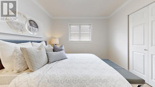 113 Solway Avenue, Vaughan, ON - Indoor Photo Showing Bedroom