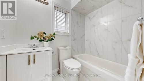 113 Solway Avenue, Vaughan, ON - Indoor Photo Showing Bathroom