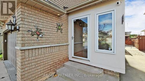 113 Solway Avenue, Vaughan, ON - Outdoor With Exterior