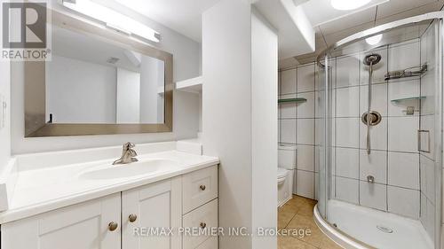 113 Solway Avenue, Vaughan, ON - Indoor Photo Showing Bathroom