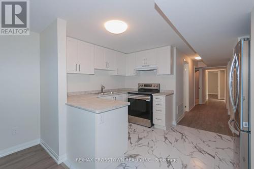 43 Charlbrook Avenue, Barrie, ON - Indoor Photo Showing Kitchen